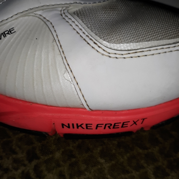 SOLD Nike FreeXT - Picture 4 of 4